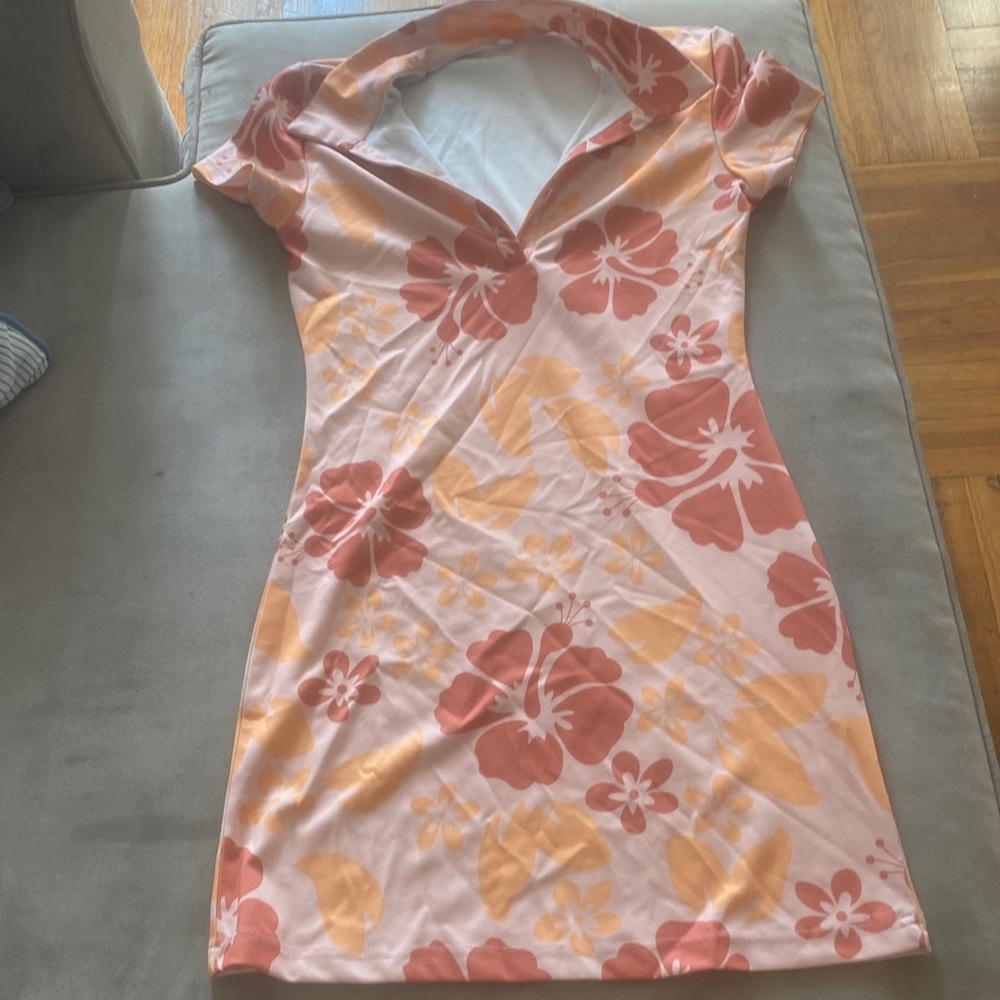 floral fitted dress